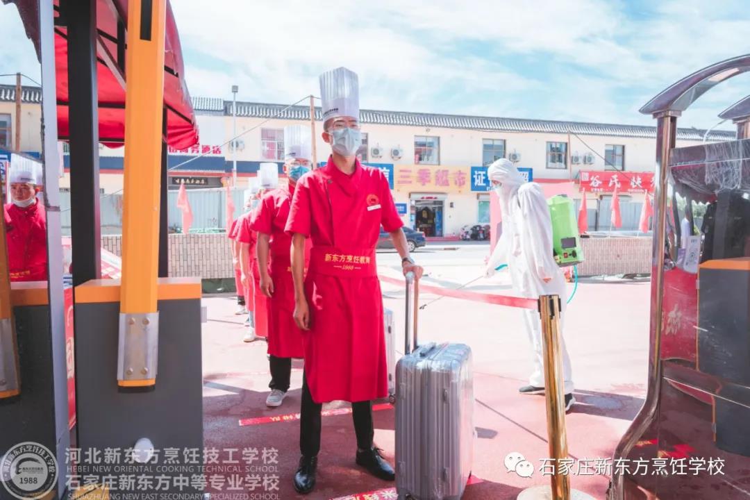 防范，不松懈｜這份“秋冬校園防疫小貼士”請您收好！