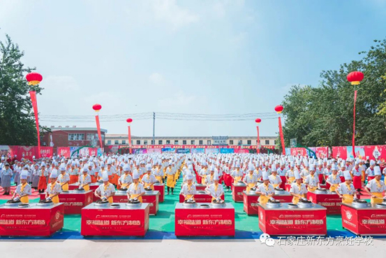 趁年輕的時(shí)候，盡情的去擁抱這個(gè) 